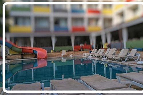 Viva Beach Hotel マフムトラール エクステリア 写真