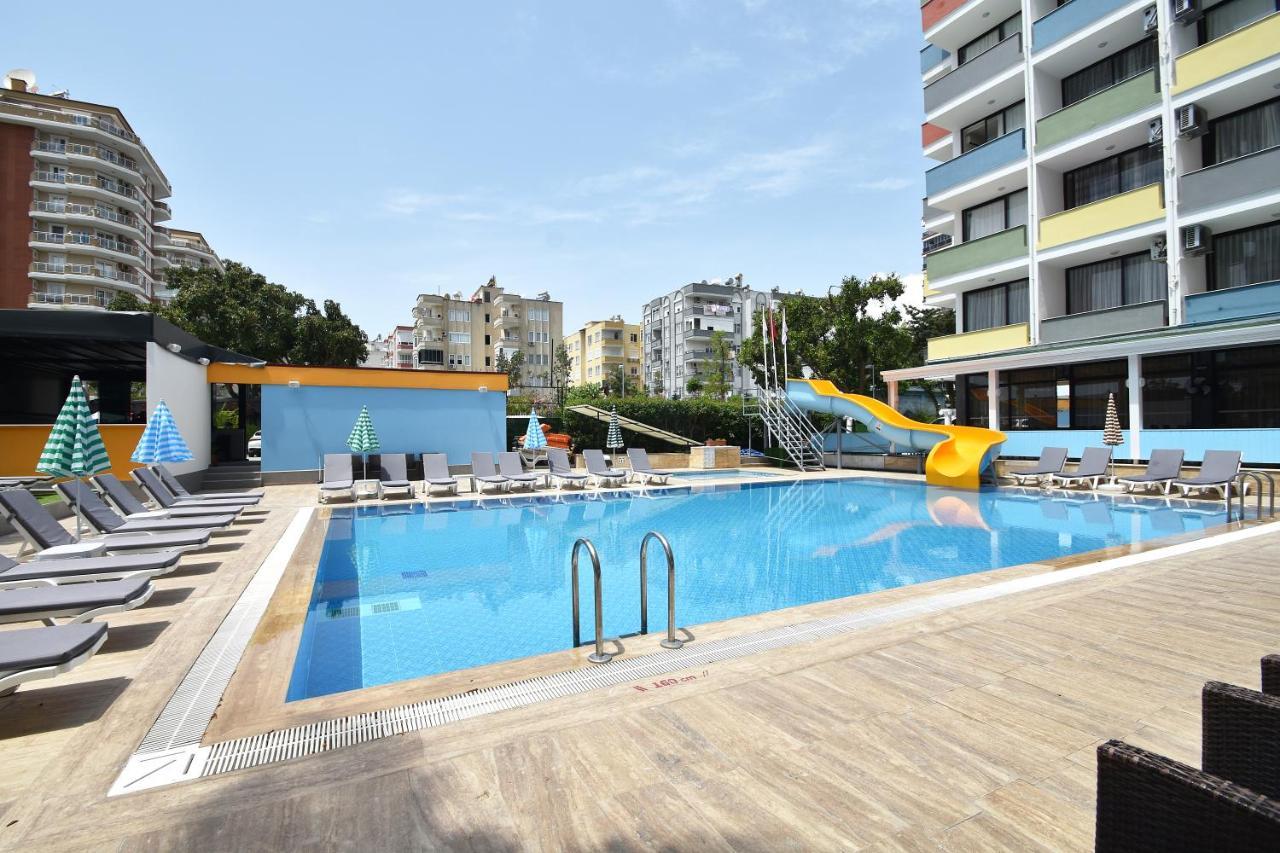 Viva Beach Hotel マフムトラール エクステリア 写真